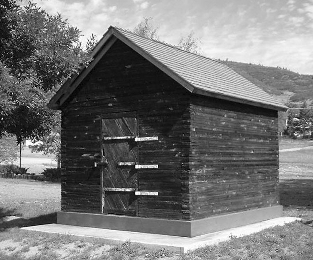 Old Palmer Lake Jail (Currently on display at 54 South Valley Road in Palmer Lake